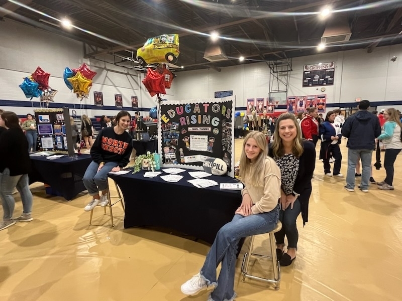 The 3rd Annual Academic Expo has come and gone. Great evening of visiting with parents and students as we prepare for scheduling for the 23-24 school year.  It will be here before we know it! 